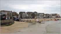 St. Ives, die Back Lane und The Wharf fhren den Hafen entlang. 02.06.2012