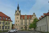 Bernburg an der Saale, das Rathaus der 35000 Einwohner zhlenden Stadt, 1895 im Neorenaissancestil erbaut, Mai 2012