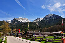 Jennerbahn-Gebude und Hoher Gll (sterreich) - 26.04.2012