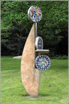 Bremen-Vegesack. Skulptur im Stadtgarten. 12.05.2012