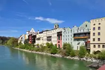 Typische H�userzeile am Inn in Wasserburg - 27.04.2012