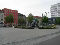 Grunthalplatz, Platz vor dem Hauptbahnhof, Schwerin [15.08.2009]