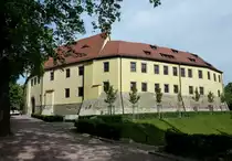 Bad Lauchstedt, der erhaltene Ostfl�gel des Renaissanceschlo�es, stammt aus dem 15.und 16.Jahrhundert, Mai 2012