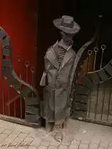 16.05.2004, Chorz�w, ul. Wolności