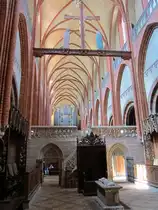 Havelberg, Dom St. Marien, Triumpfkreuzgruppe und Chorgest�hl (09.07.2012)