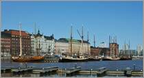 Sicht auf einer der Uferstrassen beim Sdhafen in Helsinki.
(29.04.2012)