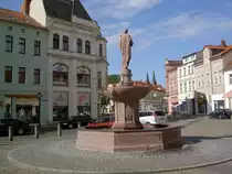 Stendal, Brunnen am Sperrlingbergplatz (09.07.2012)