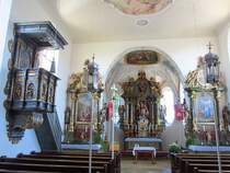 Unterauerbach, Altre und Kanzel der St. Michael Kirche (23.07.2012)