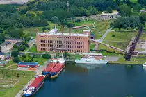 Peenem�nder Haupthafen und das Historisch-Technisches Museum im Kraftwerk der ehemaligen Heeresversuchsanstalt Peenem�nde aus der Luft gesehen. 15.08.2012
