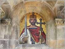 Das Mosaik im Denkmal Karls des Groen in Rechtenfleth, einem Ortsteil der Gemeinde Sandstedt. Das Denkmal wurde auf Betreiben von Hermann Allmers 1899 errichtet, weil Karl der Groe hier die Weser berquert haben soll. 16.08.2012 

