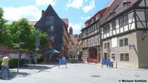 Die  Lange Gasse  ist der Beginn vom Schlossberg (Quedlinburg, Landkreis Harz in Sachsen-Anhalt, Juni 2012)