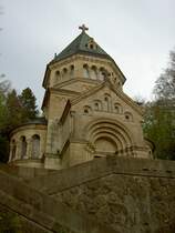Votivkapelle in Berg am Starnberger See, errichtet zu Ehren Knig Ludwigs II.,
erbaut 1896 bis 1900 von Prinzregent Luitpold, Architekt Julius Hofmann (29.04.2012)