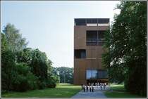 Bramsche. Das Musuem der Varusschlacht in Kalkriese im Osnabrcker Land gewhrt von seinem Turm einen guten berblick ber das Gelnde und die Grabungsfelder. Scan eines Dias aus dem Jahr 2002. Nhere Informationen: www.kalkriese-varusschlacht.de/deutsch.html