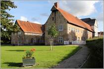 Im Graukloster in Schleswig, einem ehemaligen Franziskanerkloster, ist seit den 1980er Jahren die Stadtverwaltung untergebracht. 03.09.2012