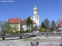 Katholische Pfarrkirche St. Georg (Wasserburg / Bodensee, Landkreis Lindau - Ostern 2004)