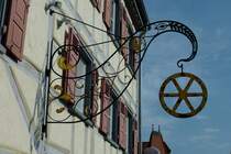 Bad Buchau, Wirtshausschild der  Radstube , Aug.2012