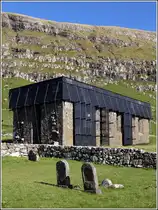 Die Ruine der Magnuskathedrale in Kirkjubour steht auf der Warteliste zum UNESCO-Welterbe. Mit dem Bau wurde um 1300 begonnen, ob er je vollendet wurde ist unklar. 21.09.2012