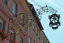 Waldkirch, historisches Gasthaus  Bayer-Sepple  am Marktplatz, Juli 2012