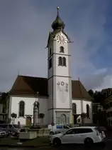 Huttwil, sp�tklassizistische Ref. Kirche (09.10.2012)