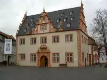 Gro�-Umstadt, Renaissance Rathaus, erbaut von 1596 bis 1605, Kreis Darmstadt 
(17.02.2012)