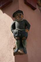 Grnberg, Figur unter dem Erker am Rathaus, Marktplatz 1 (17.05.2009)