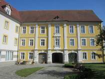 Wasserschlo Drrwangen, erbaut von 1720 bis 1724, heute Sitz von verschiedenen 
Dienstleistungsunternehmen (06.09.2012)