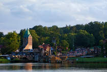Die Kulisse der Strtebeker-Festspiele in Ralswiek vom Jasmunder Bodden aus gesehen. -  Sommer 2007