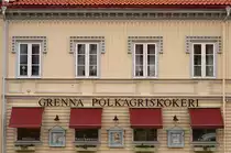Die schwedische Stadt Gr�nna ist bekannt f�r die Herstellung von Zuckerstangen (Polkagris). Im Bild zusehen eine  Polkagriskokeri  in der die traditionell rot-wei�en Zuckerstangen hergestellt werden. Die Aufnahme entstand am 20.08.2008.