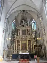 Quedlinburg, Hochaltar von 1700 der St. Benedikt Kirche, erbaut von Joachim Querfurt und Sebastian Huggenberg, mit seinen Gem�lden und Plastiken verk�ndet 
der Altar die biblische Auferstehungsbotschaft (30.09.2012)