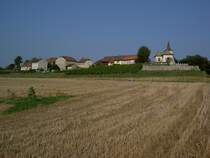 Aussicht auf das Bauerndorf Columbier mit Ref. St. Martin Kirche, erbaut 1228 
(10.09.2012)