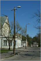 Einblick in eine typische Strasse zwischen Altstadt und der Strand in Prnu. 
2. Mai 2012