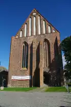 Angerm�nde, Franziskanerkirche Peter und Paul, erbaut im 13. Jahrhundert, heute 
Veranstaltungshalle (19.09.2012)