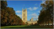 Blick vom Victoria Tower Gardens auf das House of Parlament.
(14.11.2012)