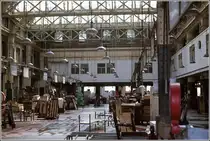 Billingsgate Market wurde bis 1982 noch als Fischmarkt genutzt. Danach wurden die Hallen in ein Veranstaltungszentrum umgewandelt. Scan eines Dias vom Sommer 1977.