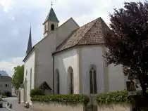 Latsch, Spitalkirche Hl. Geist, erbaut 1470 mit Fl�gelaltar von J�rg Lederer (04.08.2012)