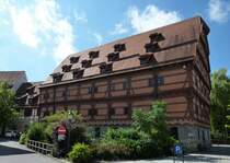 Ehingen, das um 1532 erbaute Heilig-Geist-Spital, diente der Armen-Kranken-und Altenpflege, heute Stadtmuseum, Aug.2012