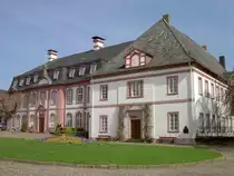 Neuwied, Abtsgebude der Prmonstratenserabtei Rommersdorf, gegrndet 1117 (07.04.2010)