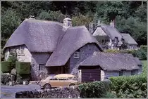Englische Landidylle im Dartmoor: Buckland in the Moor. Scan eines Dias vom Sommer 1977.