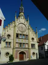 Bad Waldsee, das Alten-und Pflegeheim Spital zum Hl.Geist, bereits 1300 erw�hnt, die gotisierte Giebelfassade stammt von 1856, Aug.2012