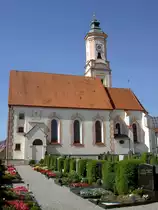 Haselbach, St. Stephan Kirche, erbaut von 1460 bis 1470, barock umgestaltet von 1698 bis 1699, 1794 Ausstattung durch Anton Me�nang (23.07.2012)