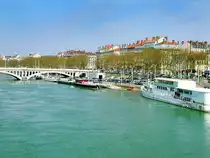 Frankreich, Rh�ne-Alpes, Rh�ne, Lyon, Pont Wilson �ber den Rh�ne, Sicht auf Lyon am linken Rh�ne Ufer, vom Pont de la Guilloti�re aus nach Norden gesehen, 06.04.2005
