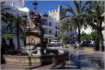 Vejer de la Frontera. Brunnen auf der Plaza de Espana.
Scan eines Dias vom April 2000.