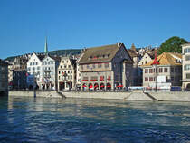 Zrich, Limmatquai und Zunfthuser. Aufnahme vom 31. Juli 2010, 17:22