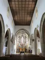 Neuffen, Mittelschiff mit Chororgel der Martinskirche, erbaut erste H�lfte des 
14. Jahrhunderts (17.02.2013)