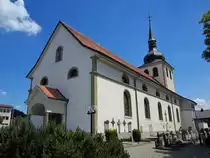Marly, Kirche Saint Pierre et Paul, erbaut von 1785 bis 1787, erweitert 1878, Kanton Fribourg (28.05.2012)