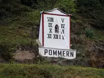 Sonnenuhr von Pommern, dient sofern die Sonne scheint, als Zeitmesser in Weinbergen; 120828