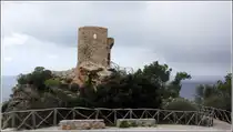 Bei Banyalbufar in der Serra de Tramuntana steht der Torre del Verger. 
25.02.2013

