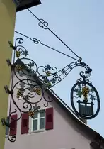 K�nigschaffhausen am Kaiserstuhl, Schild an der Winzergenossenschaft, Feb.2013