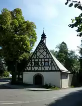 Pfullendorf, die Friedhofskapelle St.Leonhard aus dem 14.Jahrhundert, Aug.2012