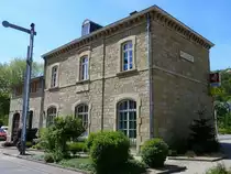 Luxemburg, Reisdorf, am ehemaligen Bahnhof der Prinz-Heinrich-Bahn an der Sauer-Linie (Normalspur) von Diekirch-Echternach-Wasserbillig-Grevenmacher (L�nge 54,9 km), verl�uft der Radweg PC 3 (3 Fl�sse Radweg: Mosel, Sauer, Our)an der Sauer entlang. Hier ist auch der Ausgangspunkt des Mittelsauerradweges, PC 16. 17.05.2012